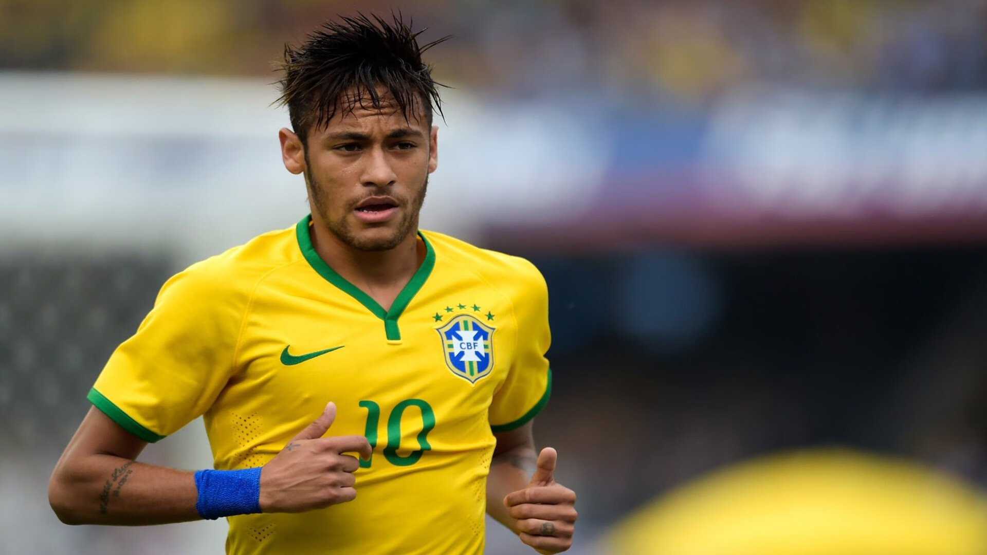 莱万多夫斯基赛事官方发布赛事规则更新新规，热火争议不断！