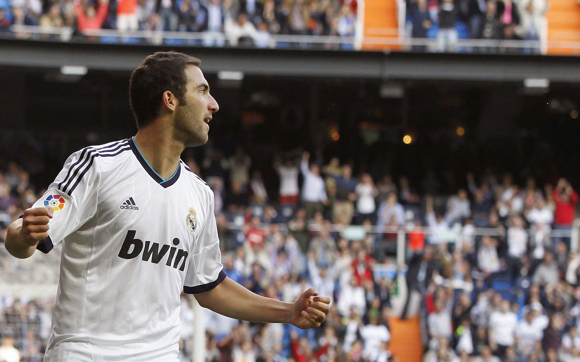 德布劳内爆冷击败湖人，回归赛场引爆全场！